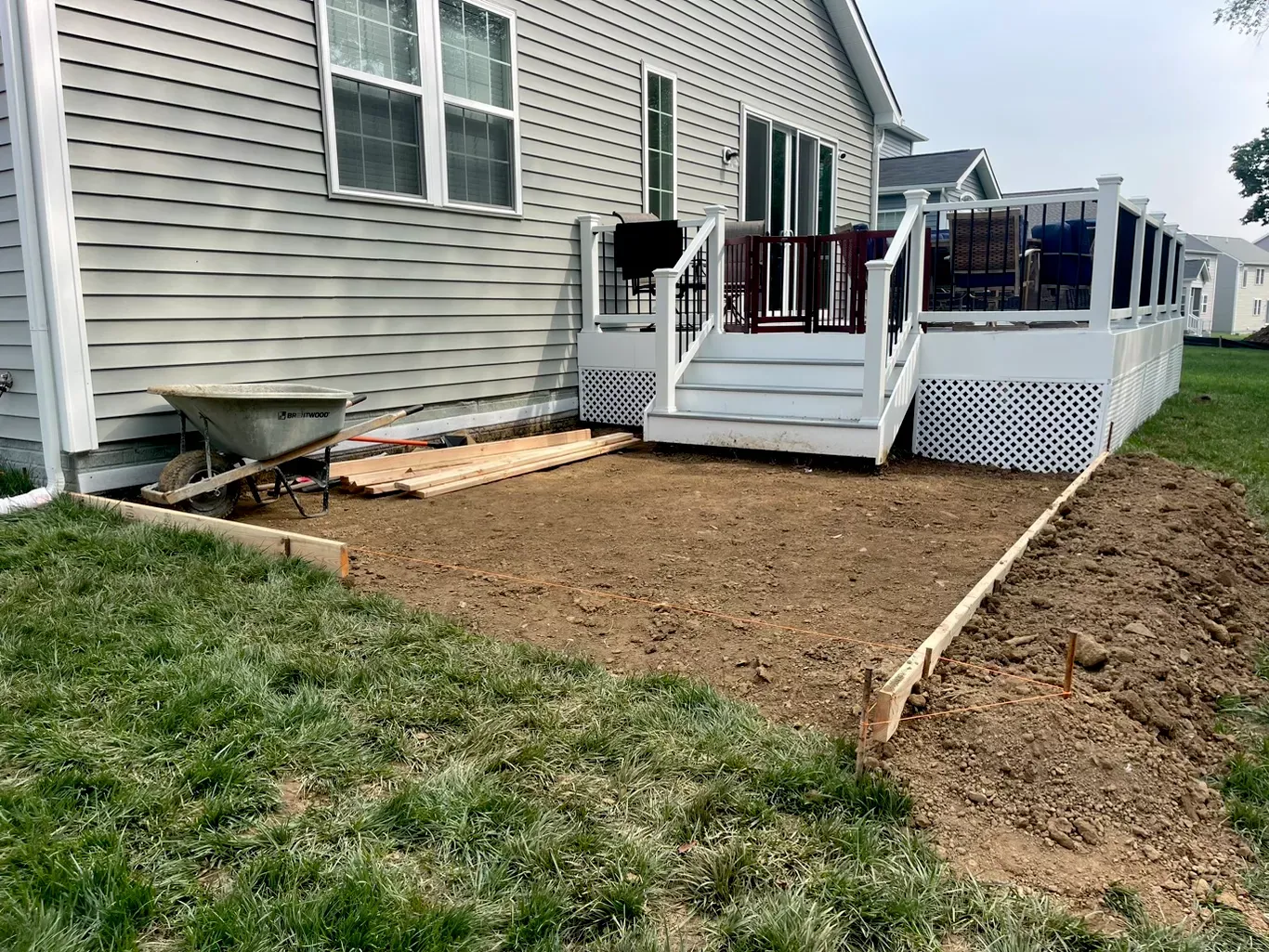 Residential yard before patio improvement